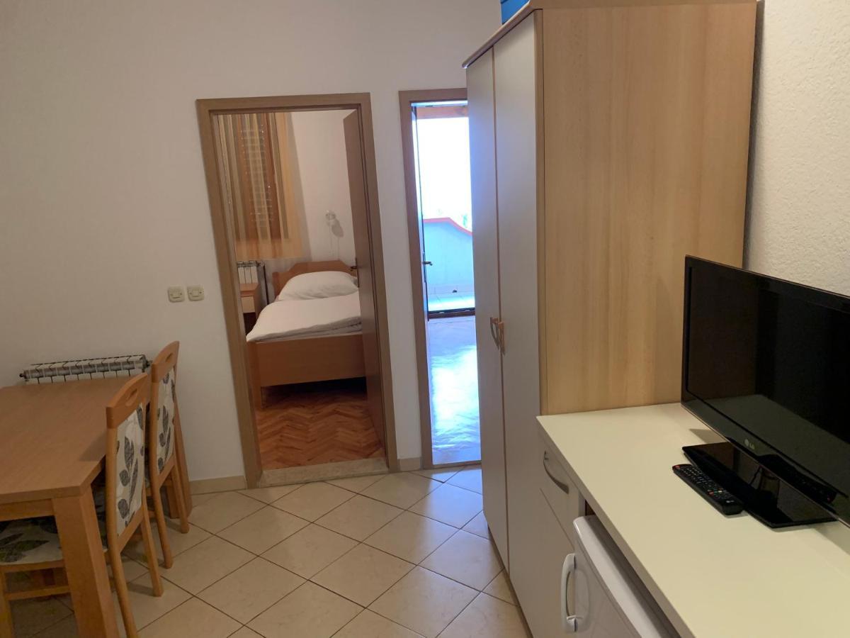 Vila Albatros Bed and Breakfast Rovinj Exterior foto