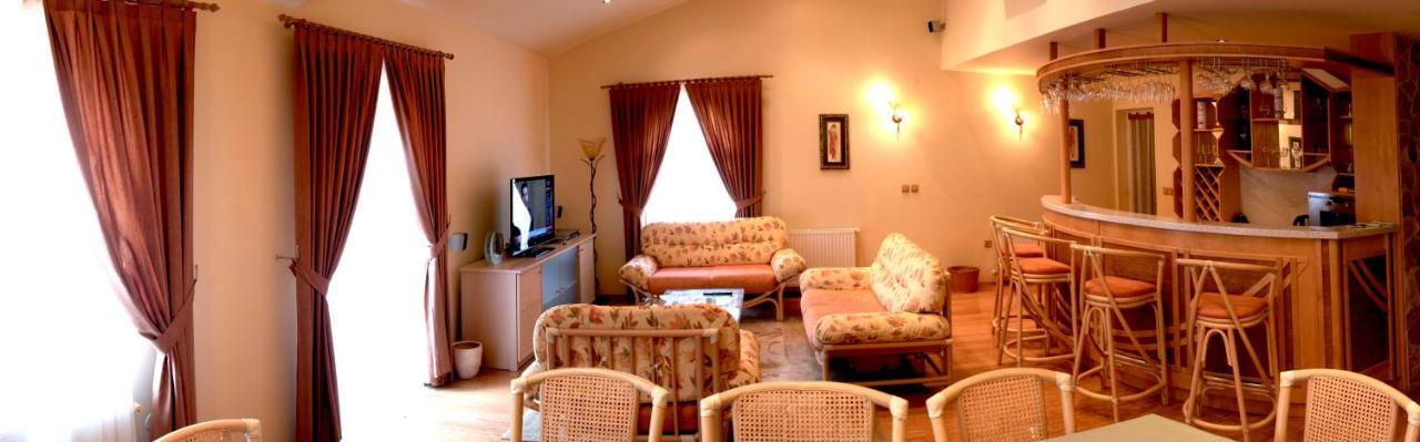 Vila Albatros Bed and Breakfast Rovinj Exterior foto